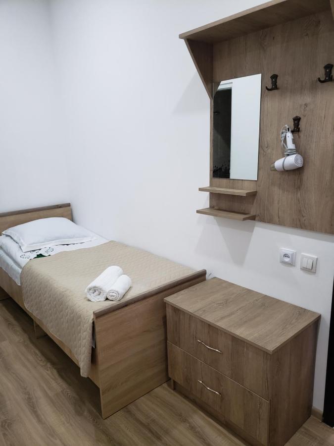 Guest House Nanu 메스티아 외부 사진
